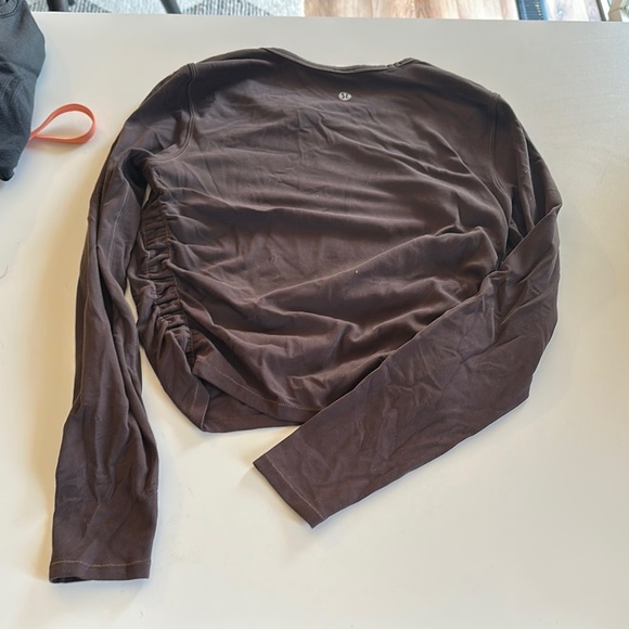 Lululemon chocolate brown long sleeve - Picture 3 of 3